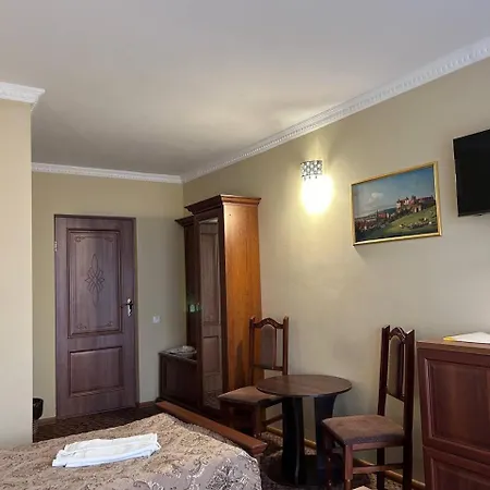 Hotel Three Korony Skhidnytsia Exterior photo
